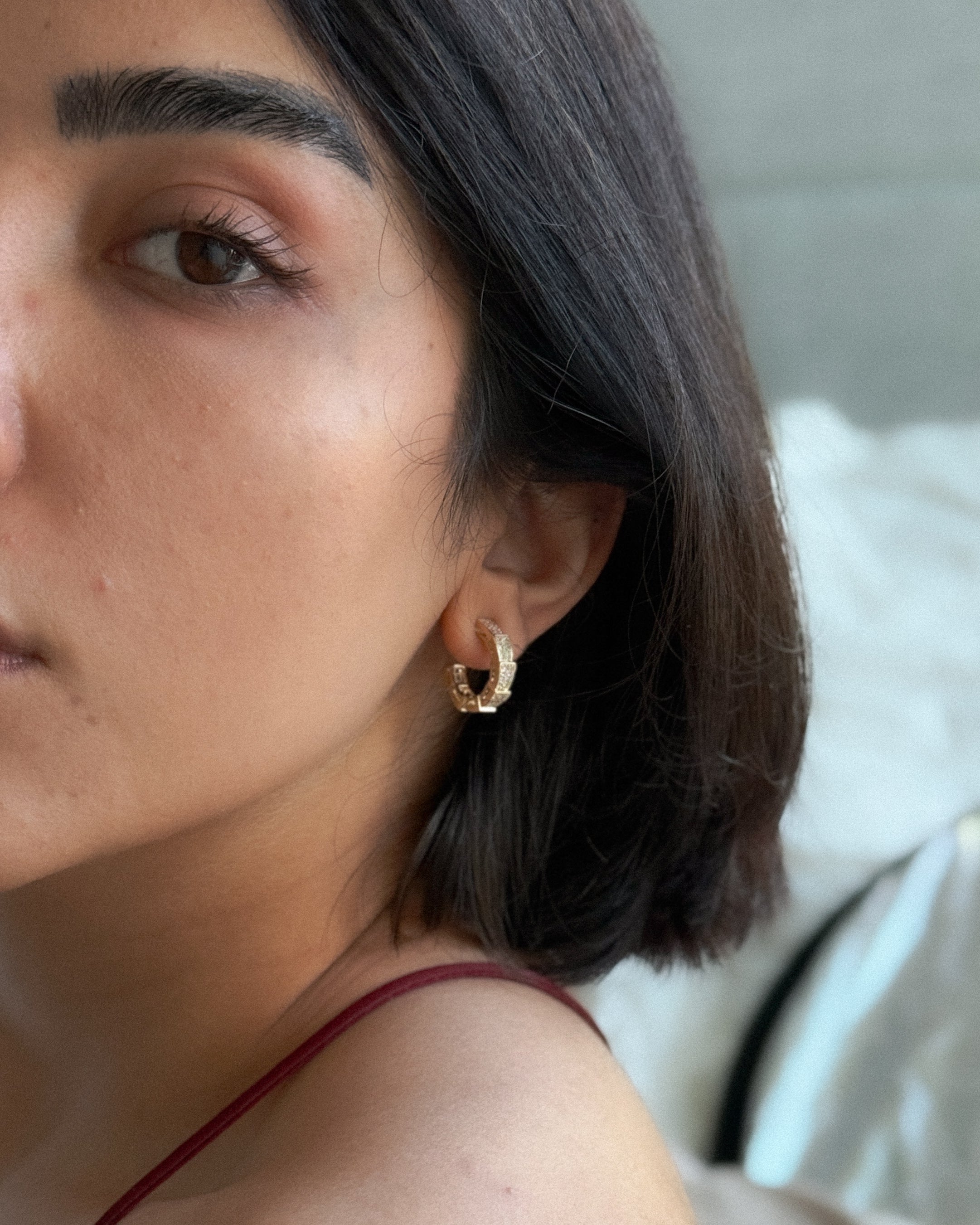 EARINGS