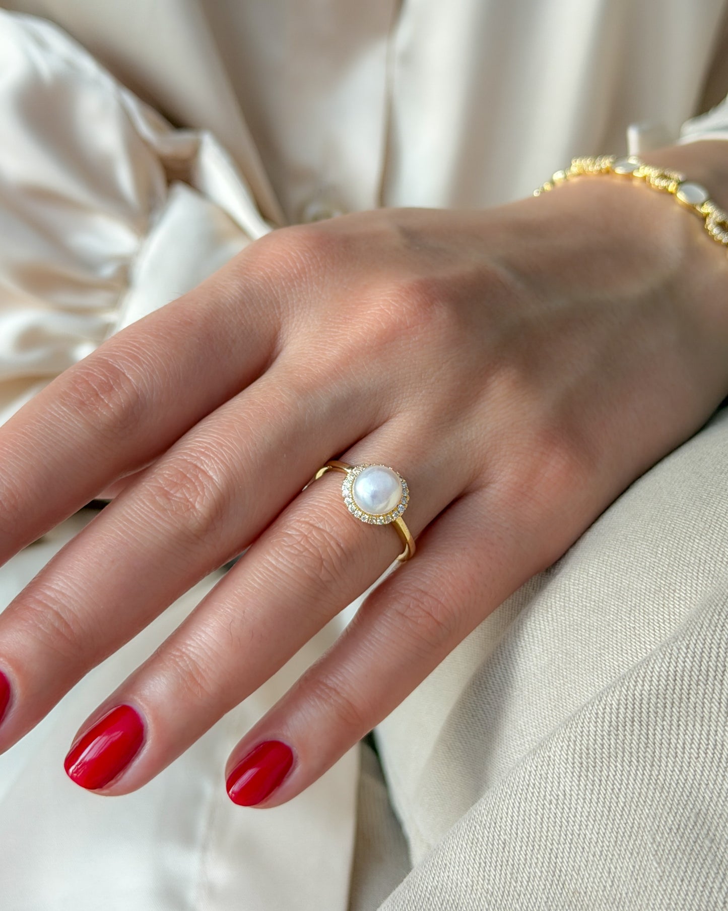 Halo Pearl Ring