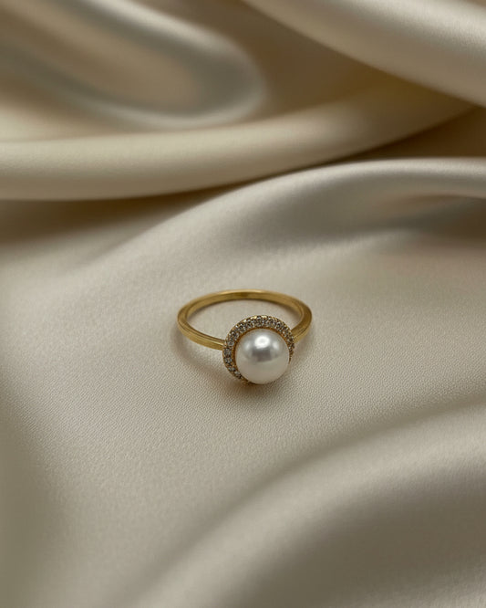 Halo Pearl Ring