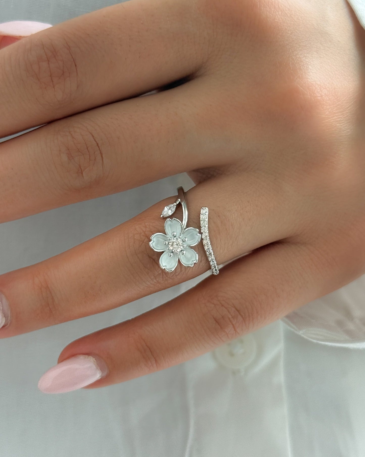 Flower Sparkle Ring